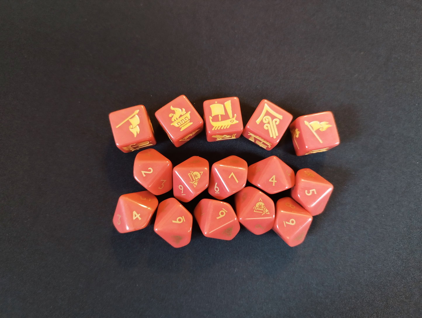 Thalassa Fleet command and gaming dice (Red)