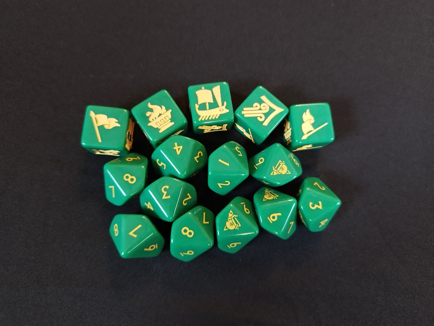 Thalassa Fleet command and gaming dice (Green)